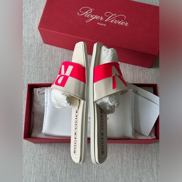 Roger Vivier white and pink leather slide sandals. New in box. Size 41. - Picture 2 of 6